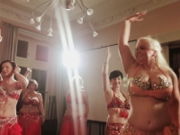 "Red Finale" mit Anisah und Bella Leyla