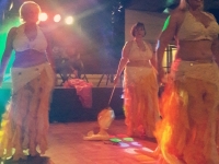 "Fly away" mit Simone, Anisah und Beate