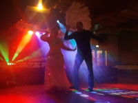 "Charming Feather" mit Anisah